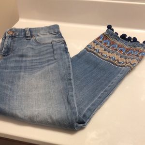 Chico’s cute pom pom crop jeans